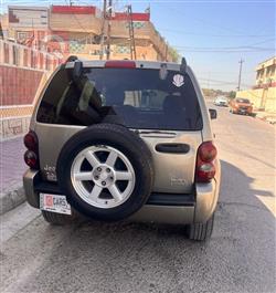 جیپ لیبێرتی